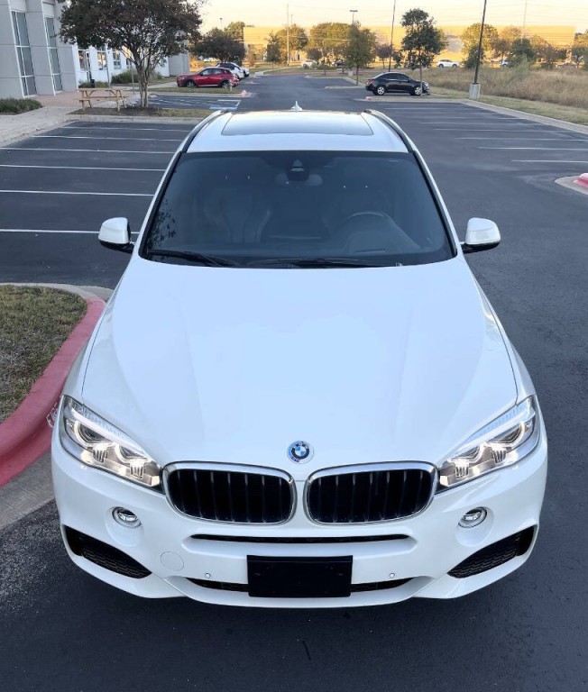 2018 BMW X5 Image 32