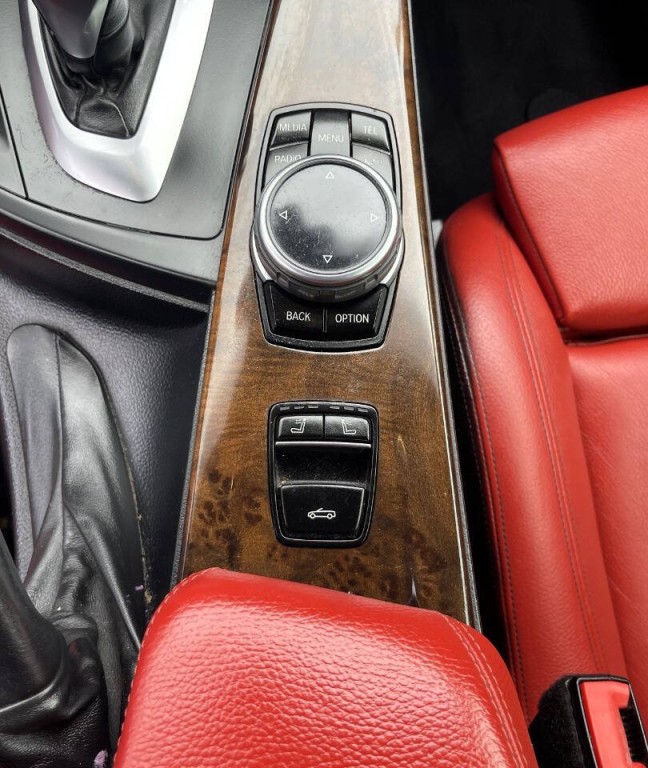 2015 BMW 4 Series Image 12