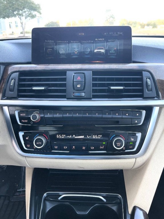 2017 BMW 4 Series Image 17