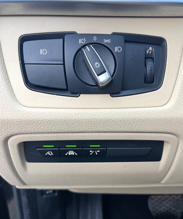 2017 BMW 4 Series Image 24