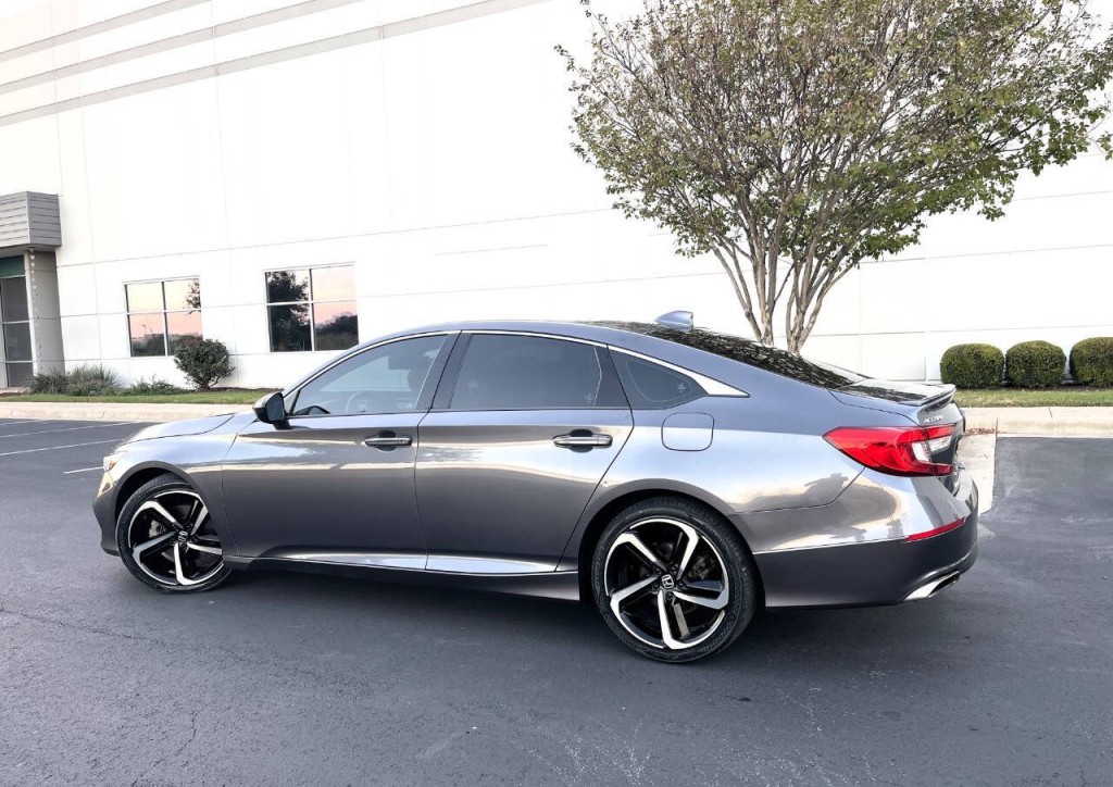 2020 Honda Accord Image 4