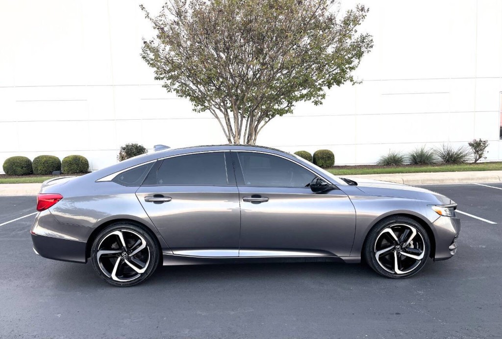 2020 Honda Accord Image 5