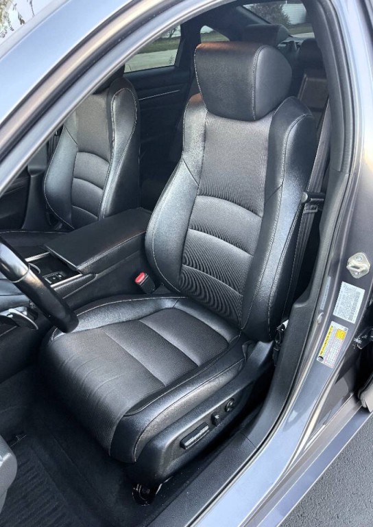 2020 Honda Accord Image 7