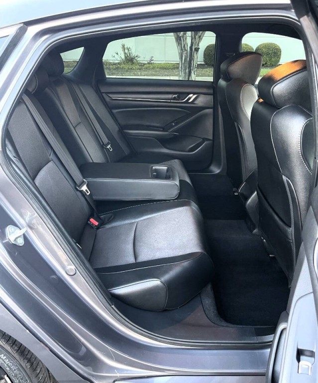 2020 Honda Accord Image 10