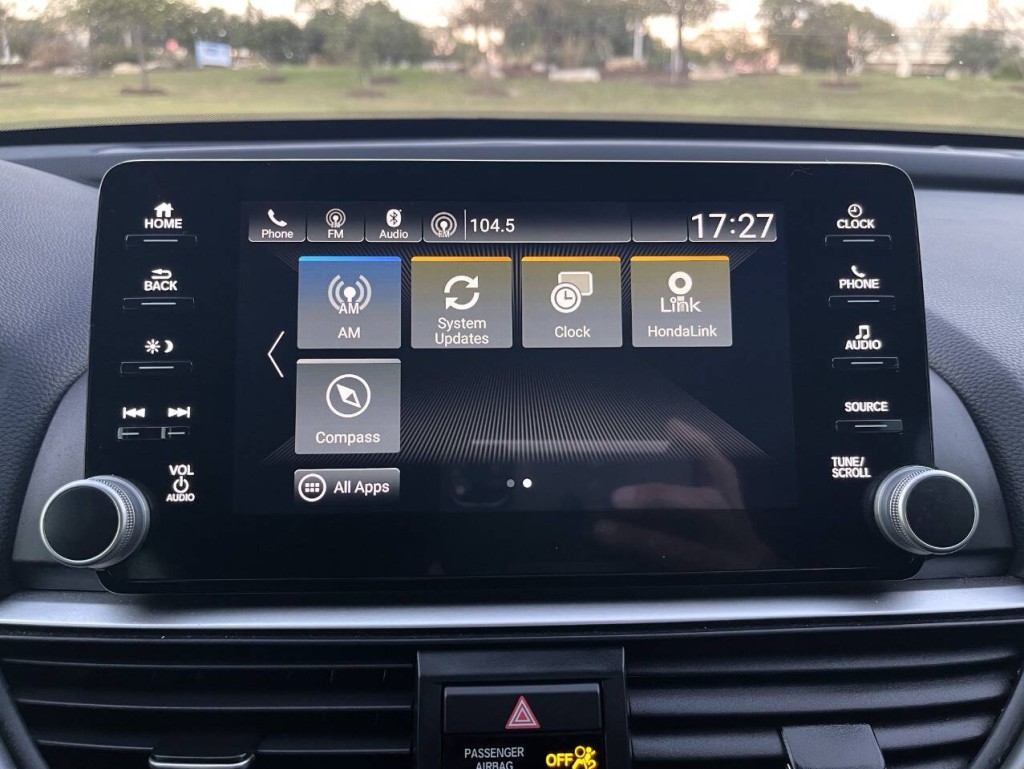 2020 Honda Accord Image 13