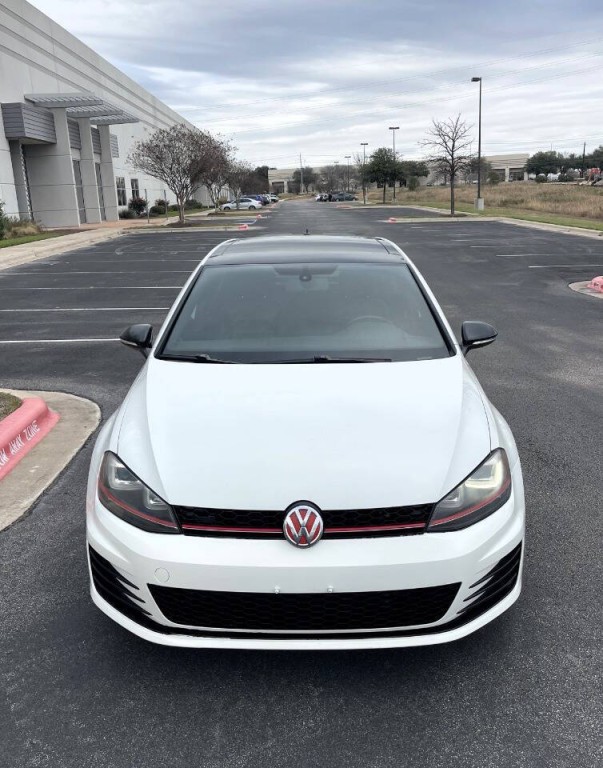 2016 Volkswagen GTI Image 25