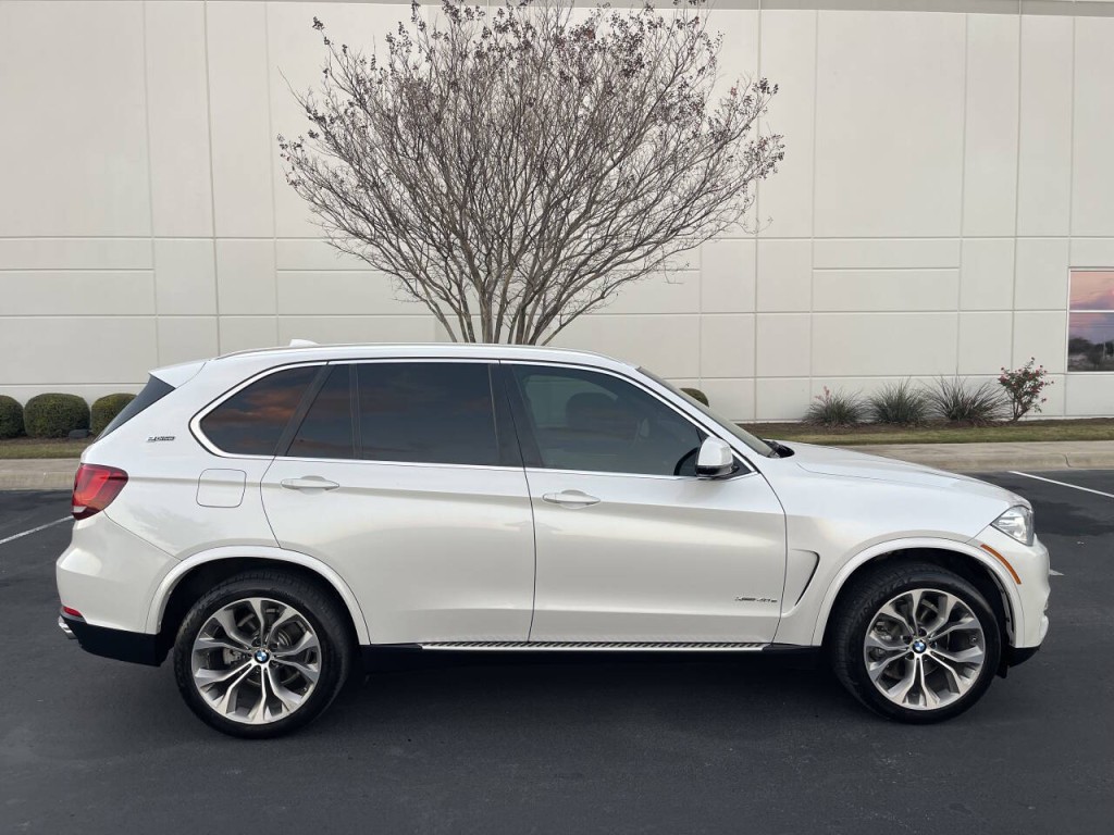 2017 BMW X5 Image 5