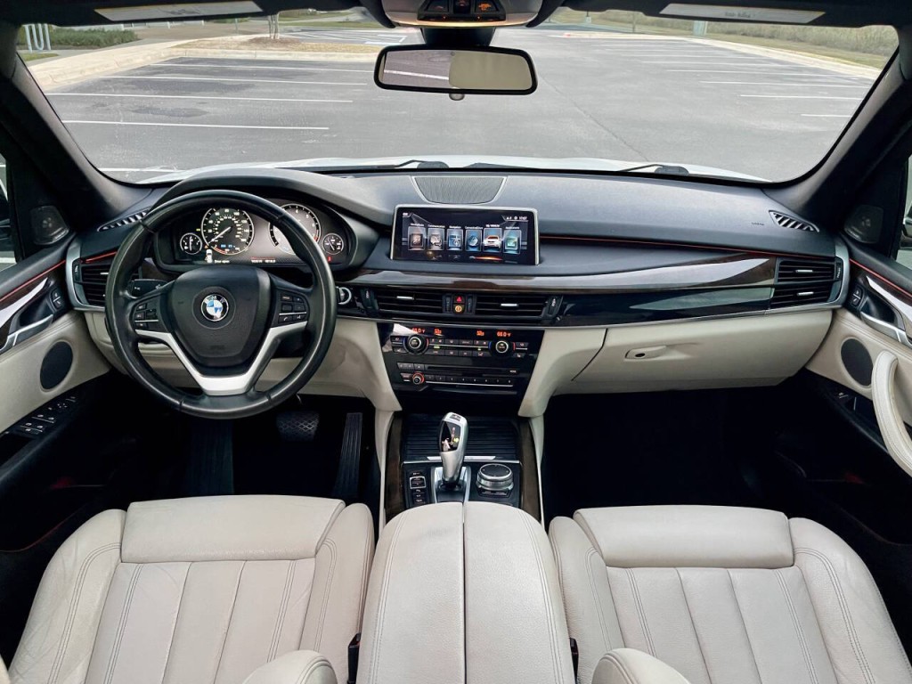 2017 BMW X5 Image 11