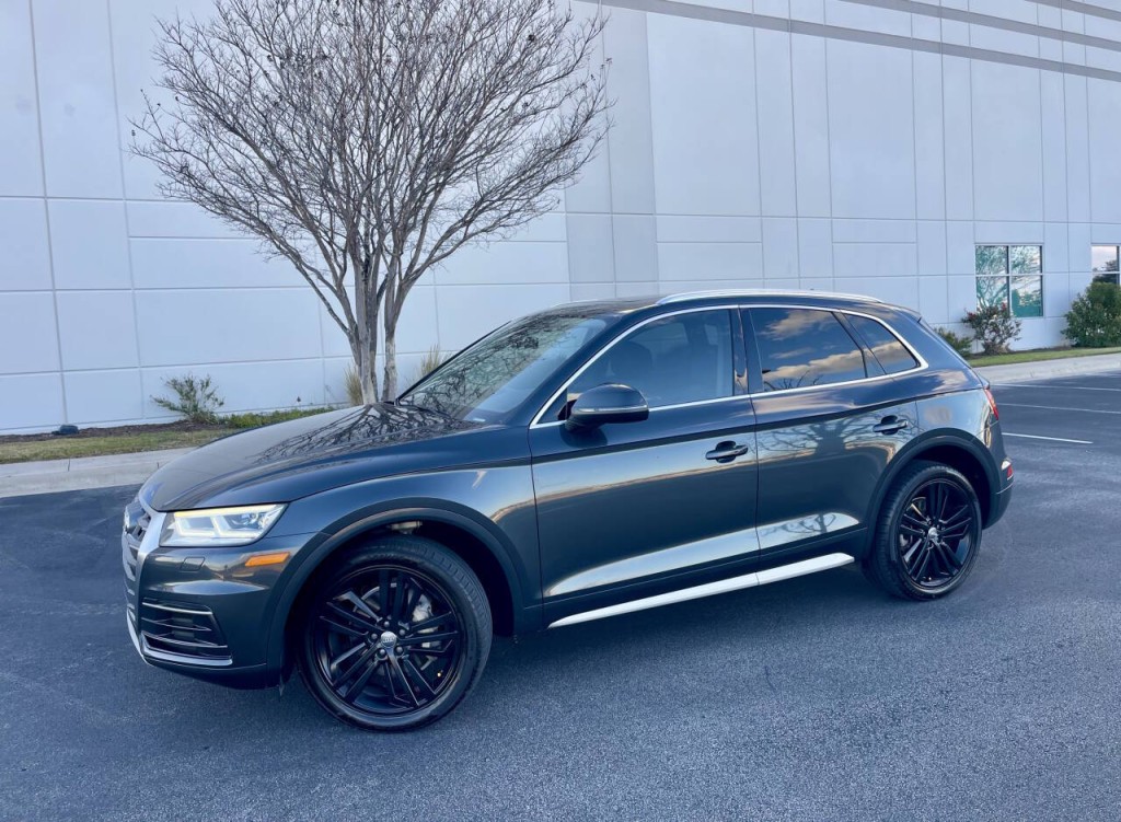 2019 Audi Q5 Image 2