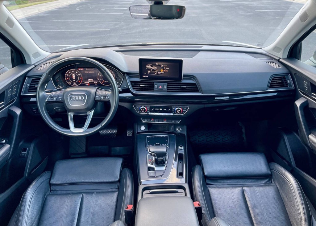 2019 Audi Q5 Image 11