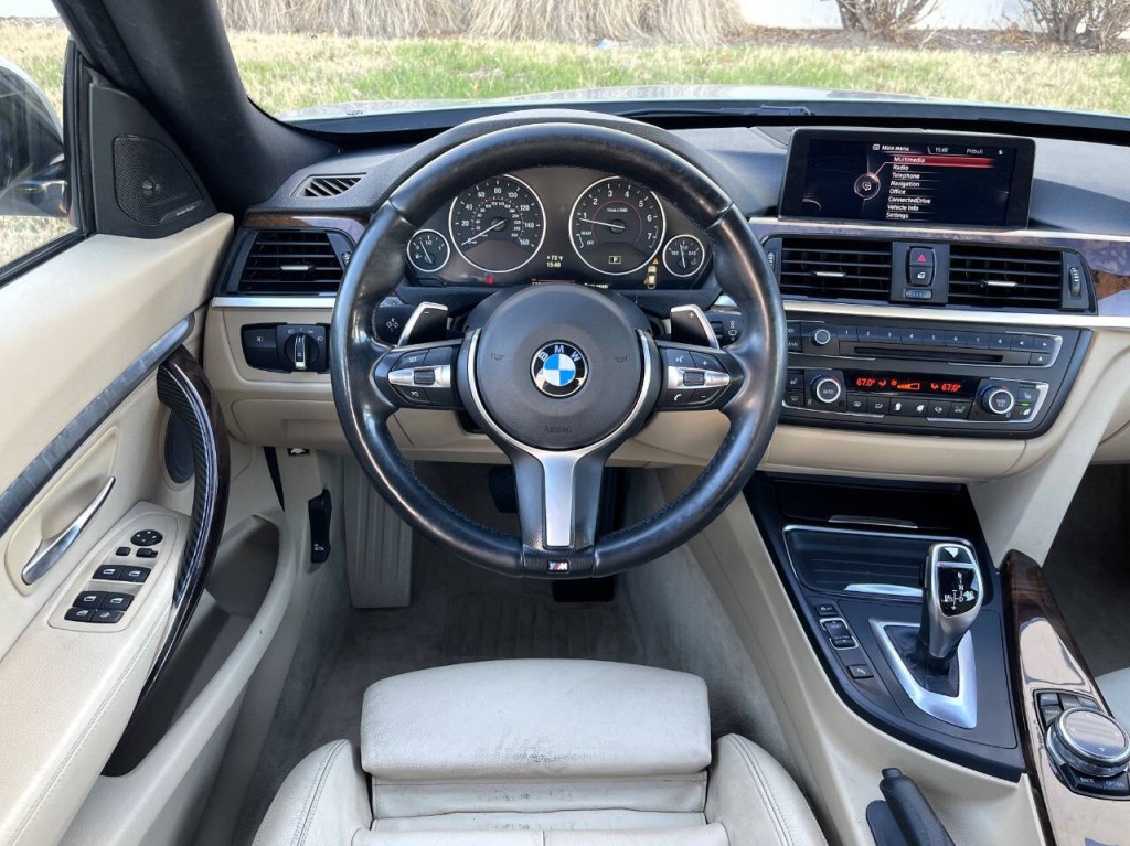 2014 BMW 3 Series Image 18