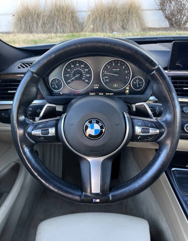 2014 BMW 3 Series Image 20