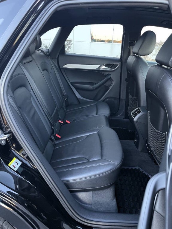 2018 Audi Q3 Image 11