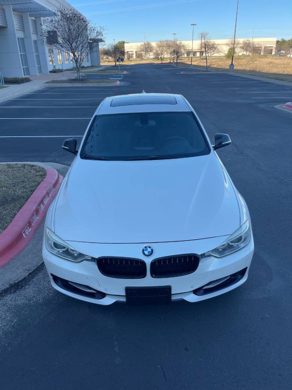 2013 BMW 3 Series Image 20