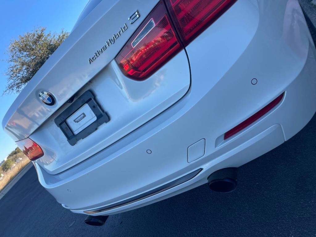 2013 BMW 3 Series Image 22