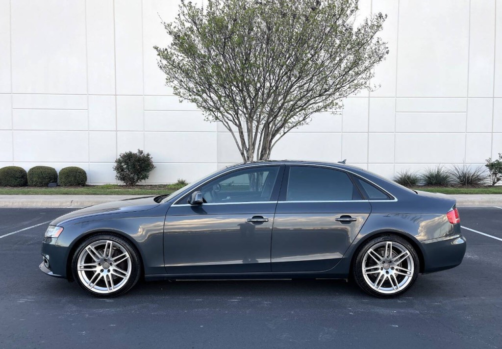 2010 Audi A4 Image 6