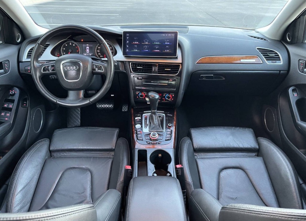 2010 Audi A4 Image 11