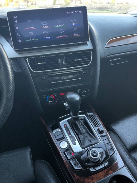 2010 Audi A4 Image 18