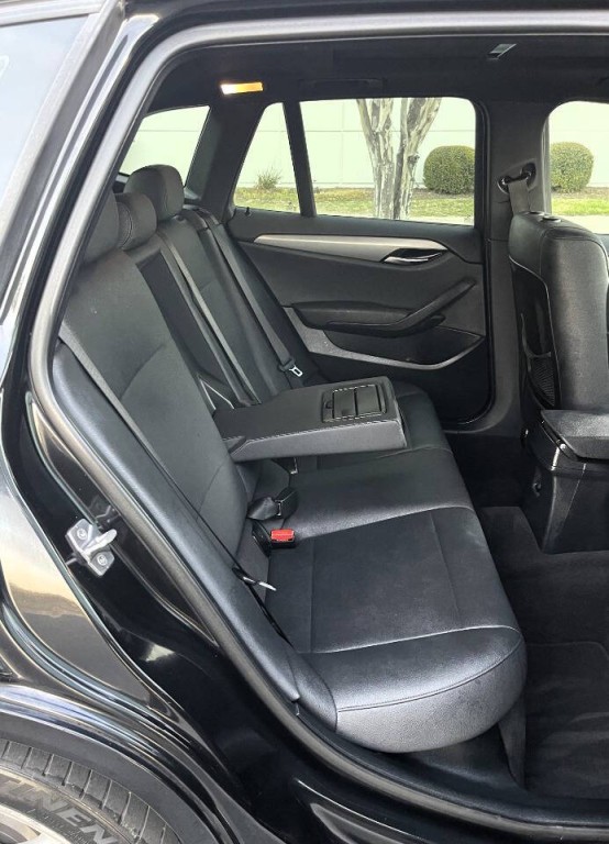 2014 BMW X1 Image 10