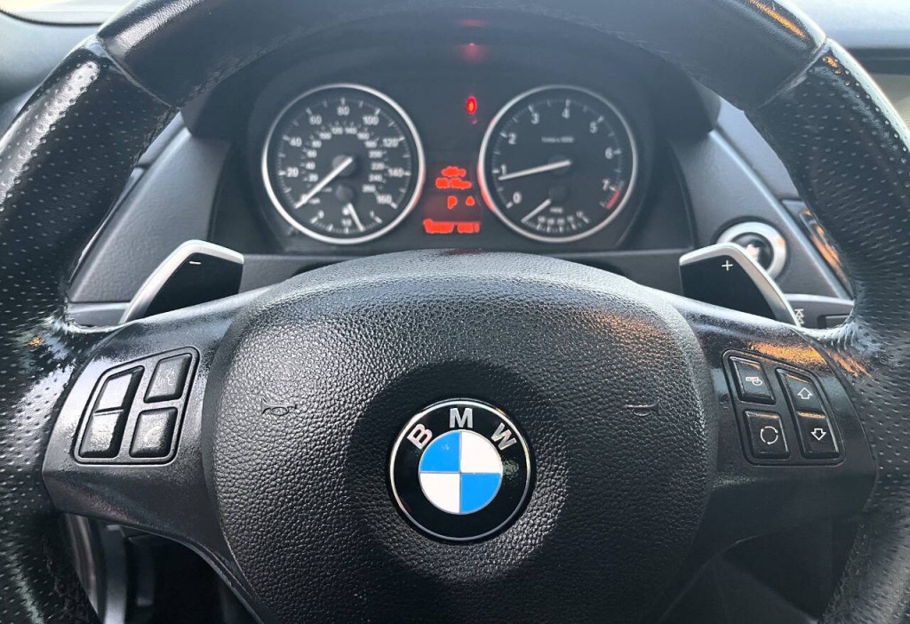 2014 BMW X1 Image 16