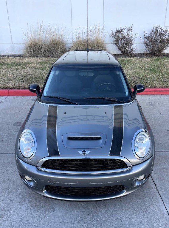 2010 MINI Cooper Image 26