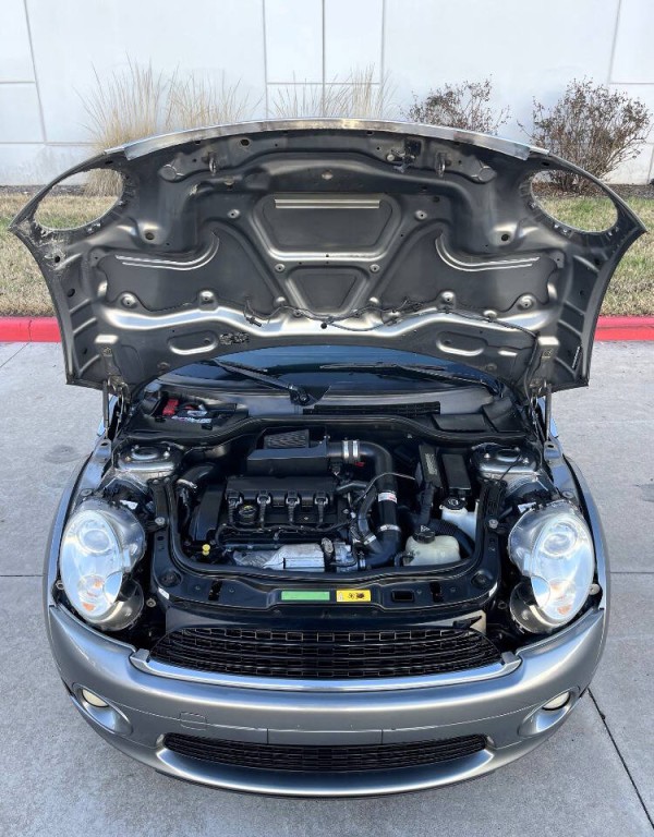 2010 MINI Cooper Image 29