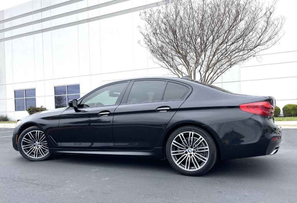 2018 BMW 5 Series Image 5