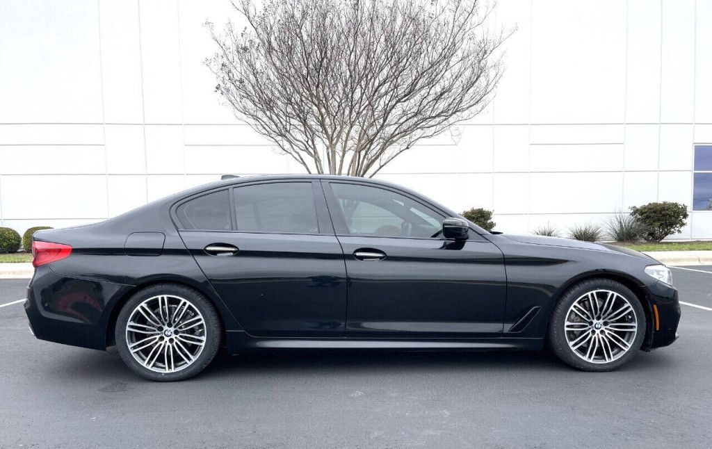 2018 BMW 5 Series Image 6