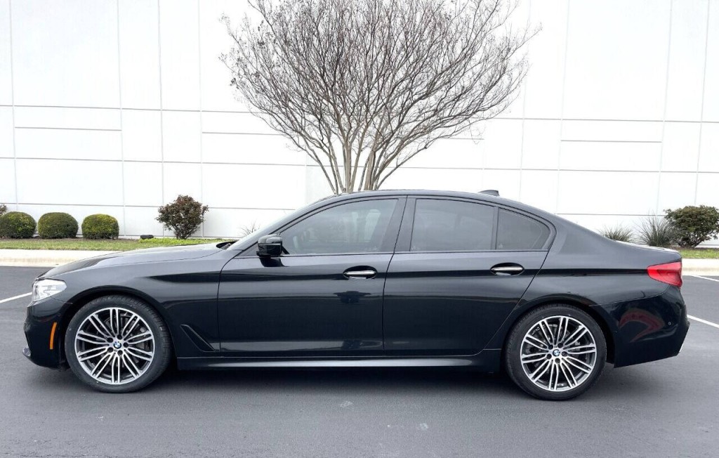 2018 BMW 5 Series Image 7