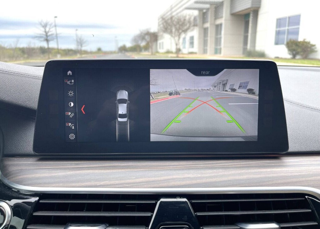 2018 BMW 5 Series Image 14