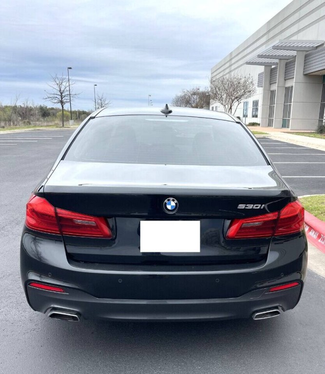 2018 BMW 5 Series Image 30