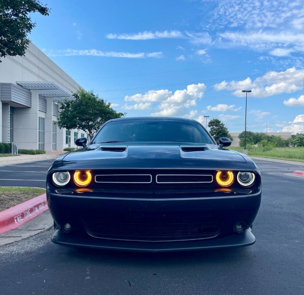 2017 Dodge Challenger Image 24