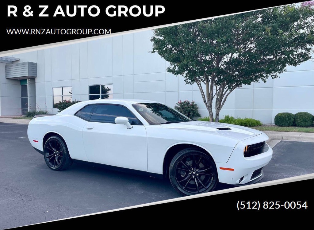2018 Dodge Challenger Image 1