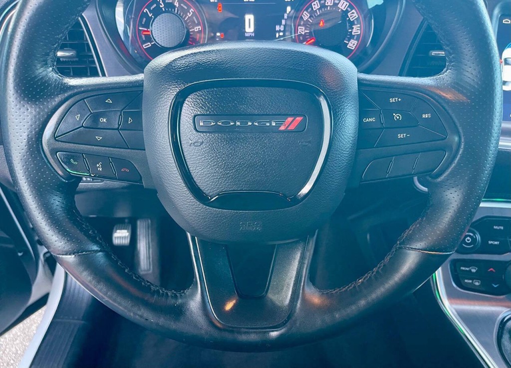 2018 Dodge Challenger Image 14