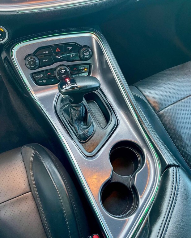 2018 Dodge Challenger Image 22
