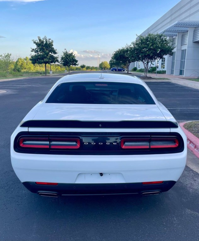 2018 Dodge Challenger Image 27