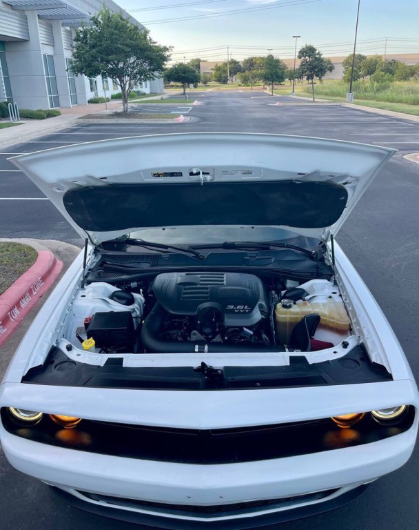 2018 Dodge Challenger Image 32