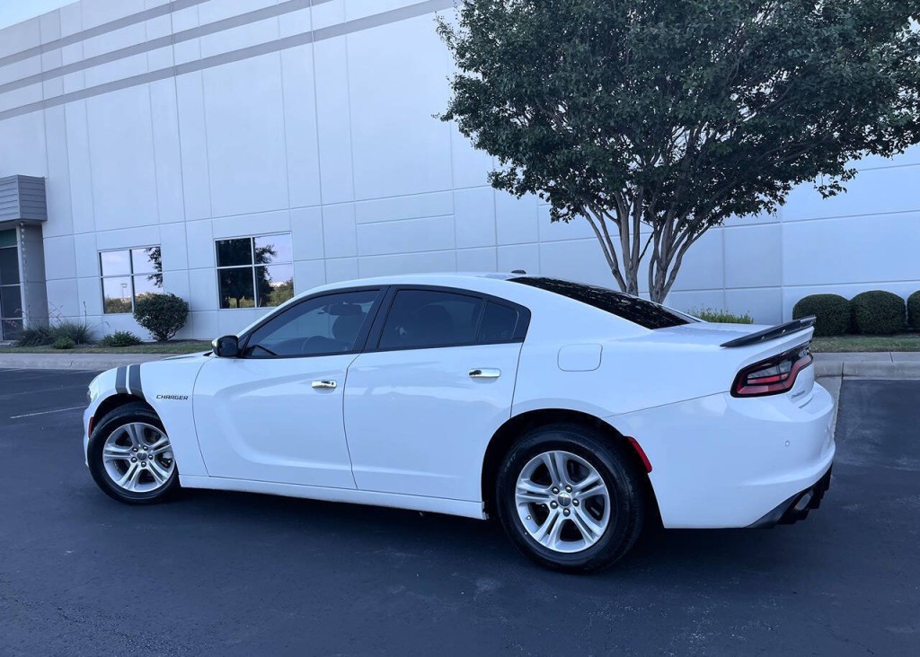 2016 Dodge Charger Image 5