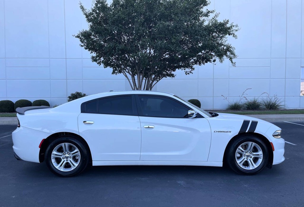 2016 Dodge Charger Image 6