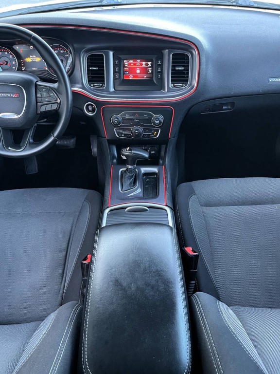 2016 Dodge Charger Image 14