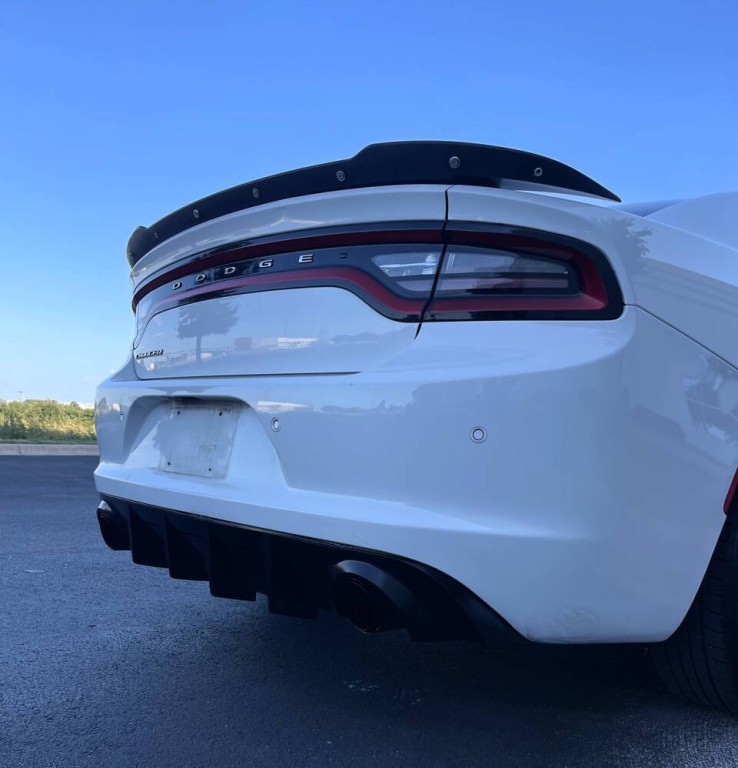 2016 Dodge Charger Image 28