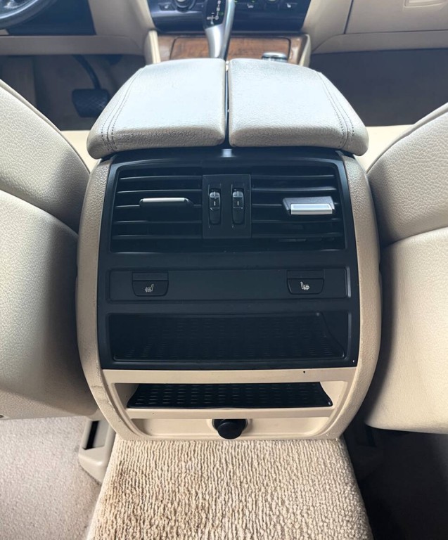 2012 BMW 5 Series Image 14