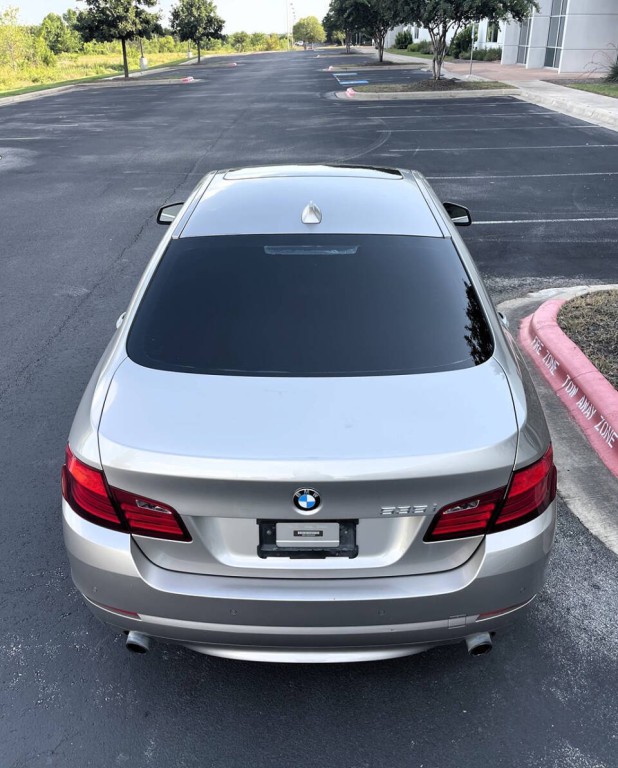 2012 BMW 5 Series Image 28
