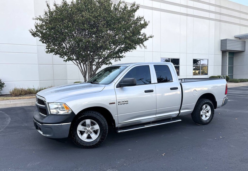 2018 RAM 1500 Image 3