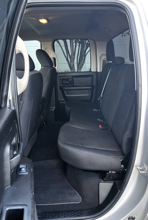 2018 RAM 1500 Image 12