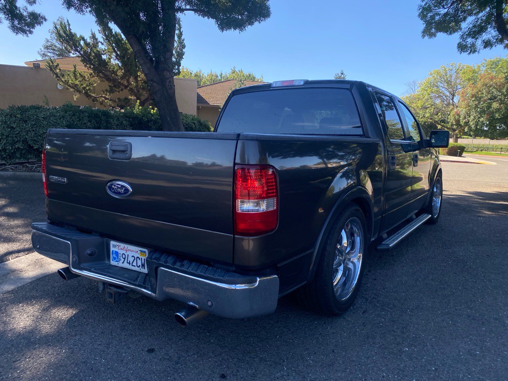 2005 Ford F-150 Image 6