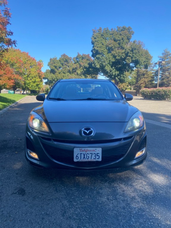 2011 Mazda Mazda3 Image 2