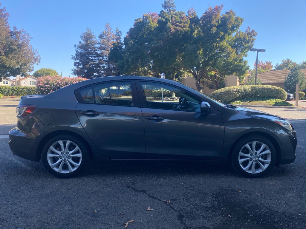 2011 Mazda Mazda3 Image 8