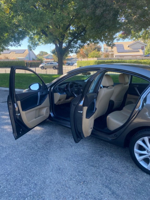 2011 Mazda Mazda3 Image 10