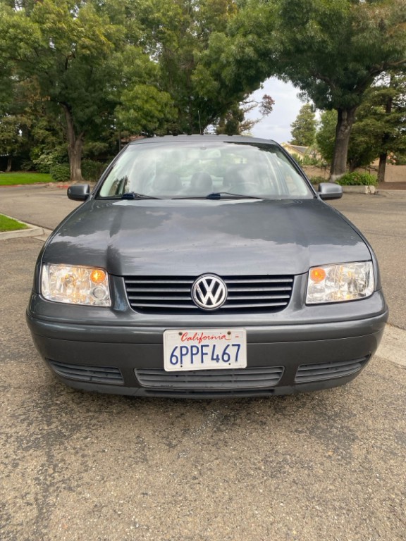 2003 Volkswagen Jetta Image 2